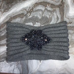 🆕💥Charming Charlie grey bead/crystal headwrap
